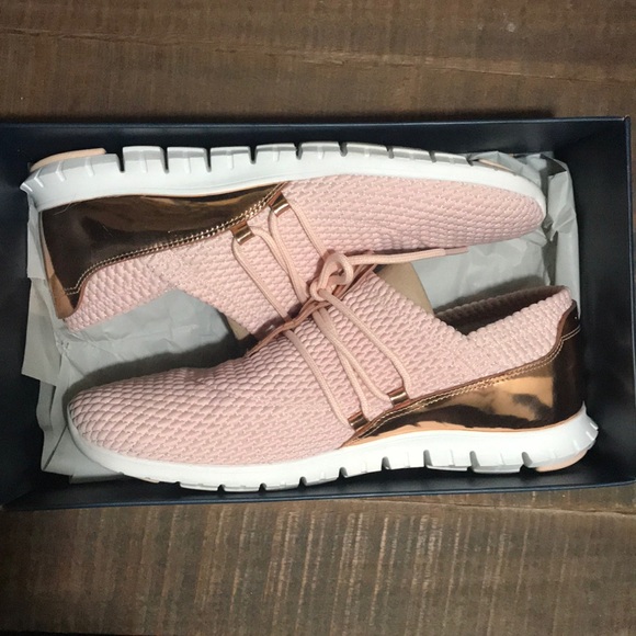 ZERØGRAND Quilted Sneaker - Picture 4 of 5